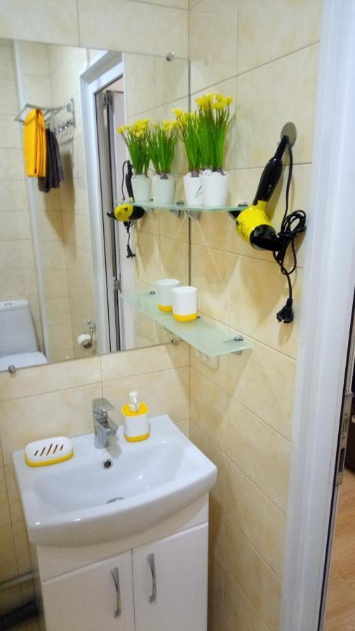 Positive Smile Studio Apartment In The Colorful Comfort Town Residental Complex. Kt-06. Kiev Esterno foto