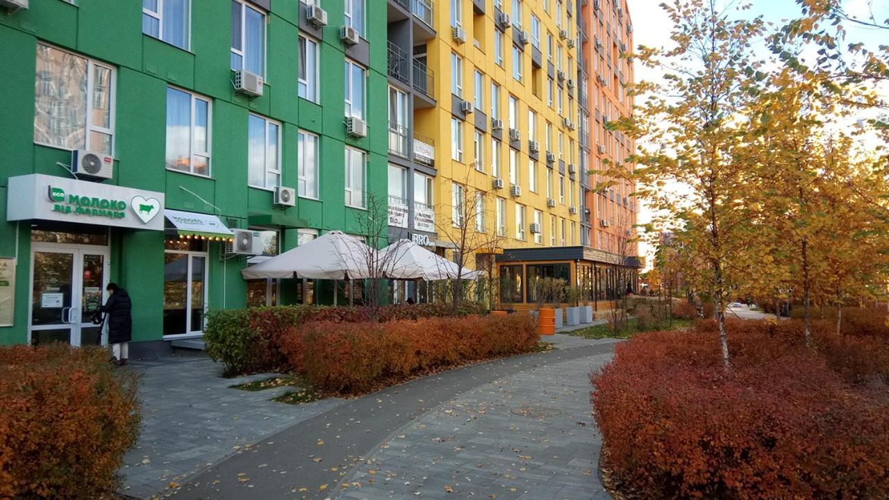 Positive Smile Studio Apartment In The Colorful Comfort Town Residental Complex. Kt-06. Kiev Esterno foto