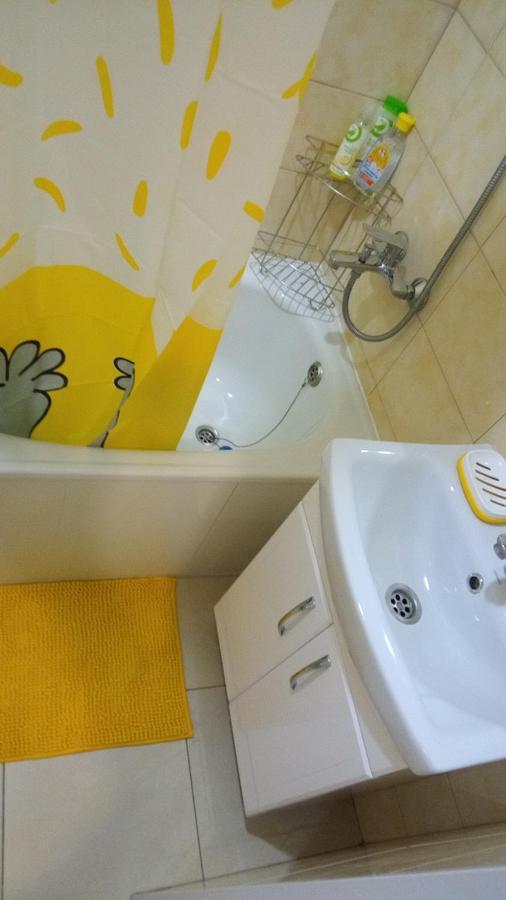 Positive Smile Studio Apartment In The Colorful Comfort Town Residental Complex. Kt-06. Kiev Esterno foto